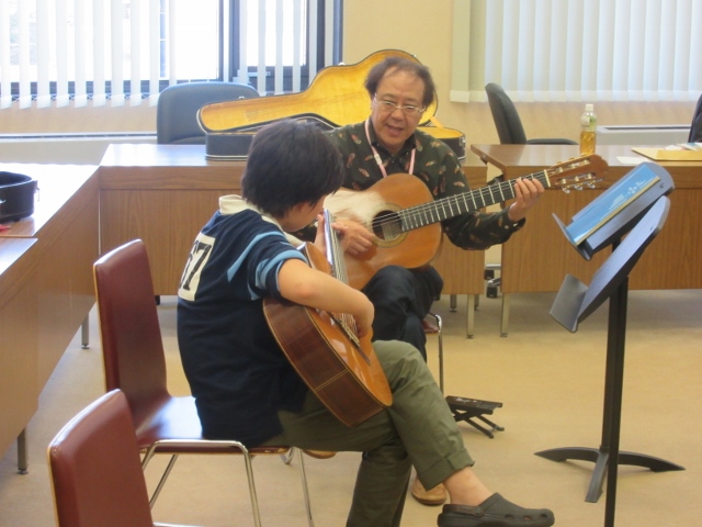 ギター初心者体験教室！
